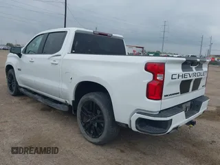 2021 Chevrolet Silverado 1500 RST with VIN 1GCPWDED5MZ415154, listed as a IAAI auction lot 41710995 with 90,097 mi miles. Bid and sale history available at carsss.com. Image 3.