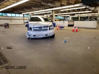 2008 Chevrolet Suburban LTZ with VIN 1GNFK16338R181086, listed as a Copart auction lot 78103044 with 261,931 mi miles and Salvage Title. Bid and sale history available at carsss.com. Image 11.