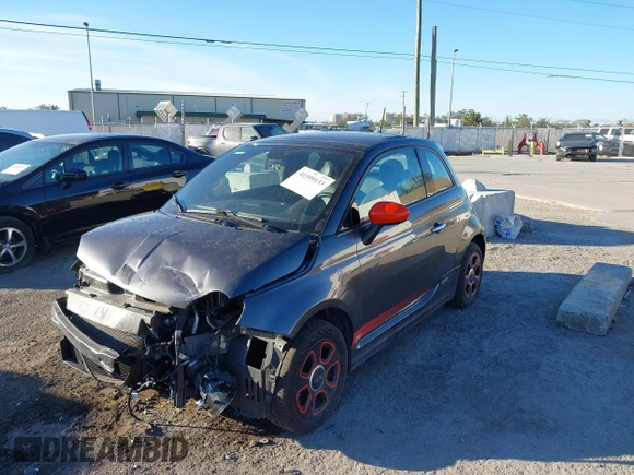 2015 FIAT 500e with VIN 3C3CFFGE3FT603301, listed as a IAAI auction lot 41599133 with 42,635 mi miles. Bid and sale history available at carsss.com. Image 17.