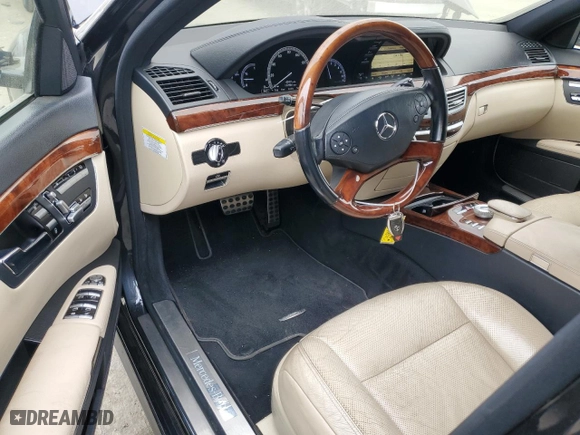 2012 Mercedes-Benz S-Class S 550 with VIN WDDNG7DB7CA466826, listed as a Copart auction lot 88154585 with 127,856 mi miles and Salvage Title. Bid and sale history available at carsss.com. Image 8.