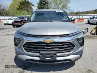 2024 Chevrolet TrailBlazer LT with VIN KL79MPSL0RB034188, listed as a Copart auction lot 53601795 with 30,469 mi miles and Salvage Title. Bid and sale history available at DreamBid. Image 5.