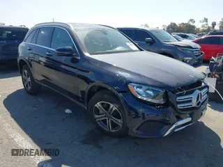 2019 Mercedes-Benz GLC with VIN WDC0G4JB9KV161711, listed as a IAAI auction lot 41841801 with 64,857 mi miles. Bid and sale history available at carsss.com. Image 1.