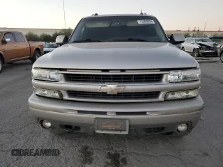 2005 Chevrolet Suburban LS with VIN 3GNFK16ZX5G170571, listed as a Copart auction lot 73500934 with 339,790 mi miles and Salvage Title. Bid and sale history available at carsss.com. Image 5.