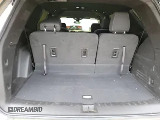 2022 Chevrolet Traverse LT Cloth with VIN 1GNERGKW6NJ155327, listed as a IAAI auction lot 42143156 with 71,079 mi miles. Bid and sale history available at carsss.com. Image 1.