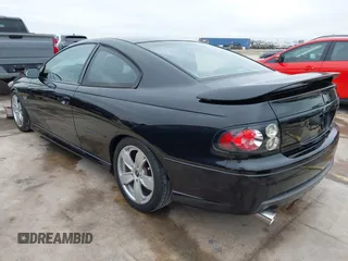 2006 Pontiac GTO with VIN 6G2VX12U46L827831, listed as a IAAI auction lot 41319936 with 102,173 mi miles. Bid and sale history available at carsss.com. Image 3.