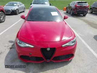 2018 Alfa Romeo Giulia z VIN ZARFAEDNXJ7571486, wystawiony jako IAAI lot #42023221 z przebiegiem 95 424 mil mil oraz . Historia ofert i sprzedaży dostępna na DreamBid. Obrazek 12.