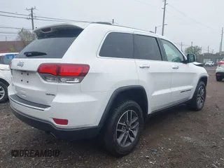 2020 Jeep Grand Cherokee Limited with VIN 1C4RJFBGXLC344522, listed as a IAAI auction lot 42177016 with 135,409 mi miles and . Bid and sale history available at DreamBid. Image 4.