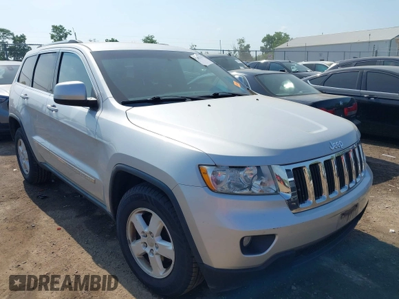 2011 Jeep Grand Cherokee Laredo with VIN 1J4RR4GG0BC515356, listed as a IAAI auction lot 42581314 with 193,226 mi miles and . Bid and sale history available at DreamBid. Image 1.