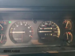 1996 Jeep Cherokee Sport with VIN 1J4FJ68S1TL226495, listed as a Copart auction lot 58587685 with 205,397 mi miles and Salvage title. Bid and sale history available at DreamBid. Image 9.