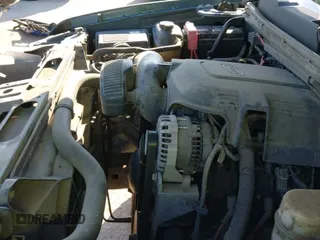 2007 Chevrolet Silverado 1500 1LT с VIN 2GCEC13C671532361, выставлен на аукционе IAAI как лот 43184349 с пробегом 307 004 миль миль и . История ставок и продаж доступна на DreamBid. Изображение 19.