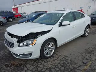 2015 Volvo S60 T5 Drive-E Premier with VIN YV126MFK4F2349564, listed as a IAAI auction lot 41711836 with 59,897 mi miles. Bid and sale history available at carsss.com. Image 17.