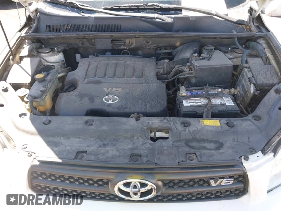 2007 Toyota RAV4 with VIN JTMZK33V275011430, listed as a IAAI auction lot 42159203 with 195,141 mi miles. Bid and sale history available at carsss.com. Image 10.