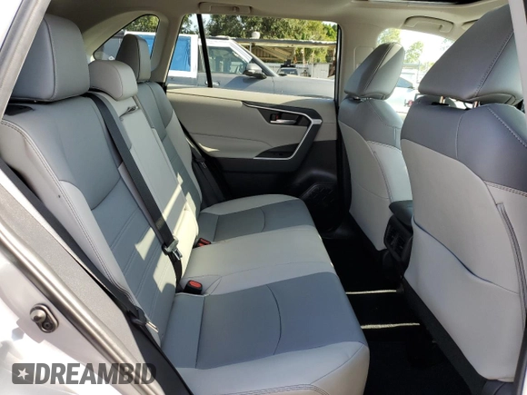 2021 Toyota RAV4 XLE Premium with VIN 2T3C1RFV4MC148429, listed as a Copart auction lot 58264395 with 26,799 mi miles and Salvage title. Bid and sale history available at DreamBid. Image 11.
