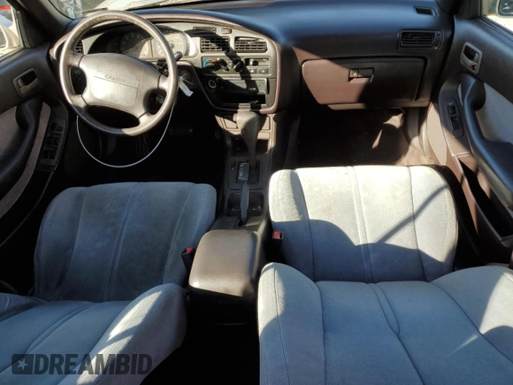 1992 Toyota Camry LE with VIN 4T1SK12E6NU059325, listed as a Copart auction lot 80712404 with 163,685 mi miles and Salvage Title. Bid and sale history available at carsss.com. Image 8.