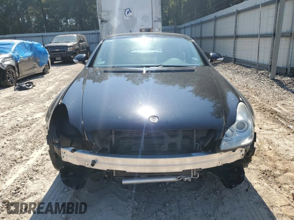2006 Mercedes-Benz CLS-Class with VIN WDDDJ75X86A024956, listed as a Copart auction lot 75820984 with 70,754 mi miles and Salvage Title. Bid and sale history available at carsss.com. Image 5.