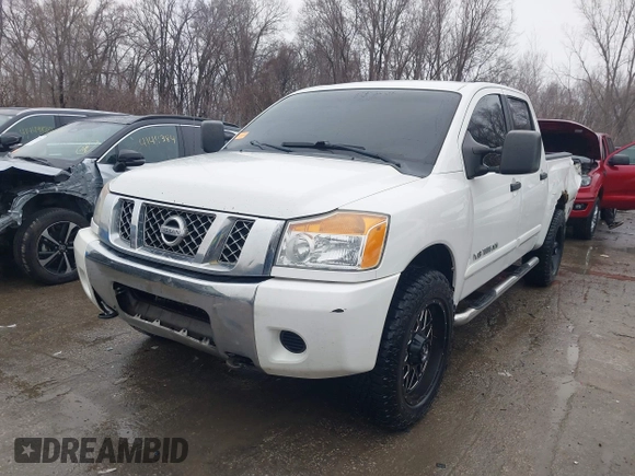 2011 Nissan Titan SL with VIN 1N6AA0EC8BN317497, listed as a IAAI auction lot 41443597 with 202,622 mi miles. Bid and sale history available at carsss.com. Image 18.
