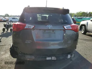 2015 Toyota RAV4 LE z VIN 2T3BFREV6FW300470, wystawiony jako Copart lot #58088395 z przebiegiem Nie podano mil oraz Szkoda całkowita • Salvage title. Historia ofert i sprzedaży dostępna na DreamBid. Obrazek 6.