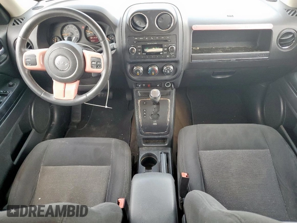 2015 Jeep Patriot Latitude with VIN 1C4NJPFBXFD368160, listed as a Copart auction lot 59235425 with 105,529 mi miles and Salvage title. Bid and sale history available at DreamBid. Image 8.