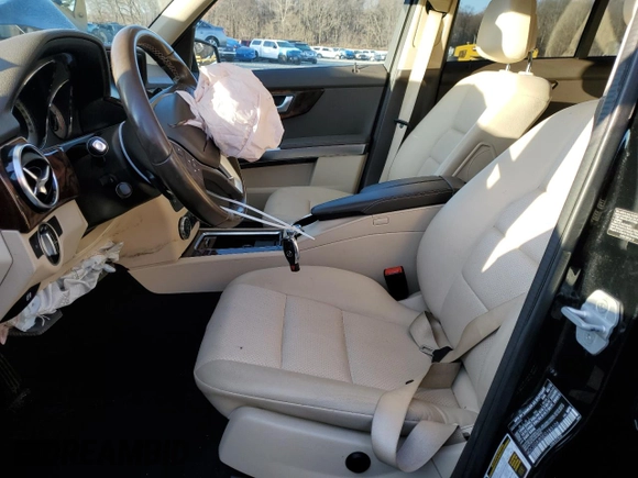 2014 Mercedes-Benz GLK 350 с VIN WDCGG8JB5EG183106, выставлен на аукционе Copart как лот 46173045 с пробегом 114 524 миль миль и Списание • Salvage title. История ставок и продаж доступна на DreamBid. Изображение 7.