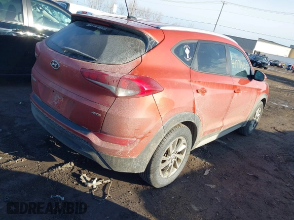 2017 Hyundai Tucson SE with VIN KM8J3CA46HU424815, listed as a IAAI auction lot 41771457 with 104,698 mi miles. Bid and sale history available at carsss.com. Image 4.