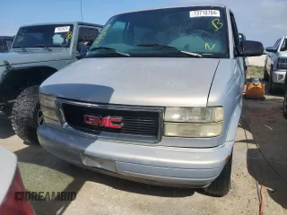 2000 GMC Safari with VIN 1GKDM19W6YB522185, listed as a Copart auction lot 73710704 with Not Provided miles and Salvage Title. Bid and sale history available at carsss.com. Image 5.