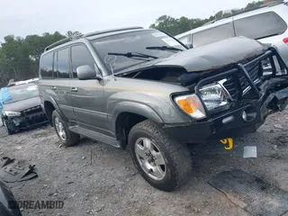 2001 Toyota Land Cruiser with VIN JTEHT05J012004269, listed as a IAAI auction lot 41037545 with 180,814 mi miles. Bid and sale history available at carsss.com. Image 1.