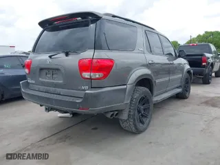2007 Toyota Sequoia SR5 with VIN 5TDZT34A07S289293, listed as a IAAI auction lot 41879073 with 155,777 mi miles. Bid and sale history available at carsss.com. Image 4.