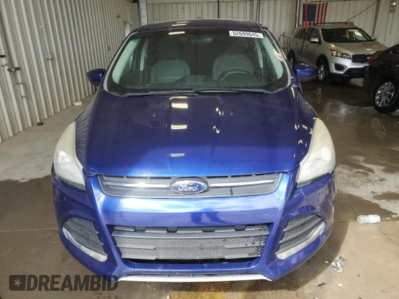 2013 Ford Escape SE with VIN 1FMCU0G91DUB56886, listed as a Copart auction lot 52699645 with 205,370 mi miles and Non Repairable. Bid and sale history available at carsss.com. Image 5.