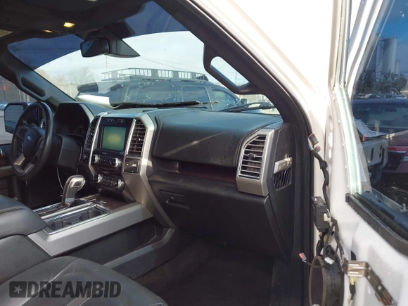 2015 Ford F-150 XLT with VIN 1FTEW1EG9FFB18151, listed as a IAAI auction lot 41922276 with 163,090 mi miles. Bid and sale history available at carsss.com. Image 5.
