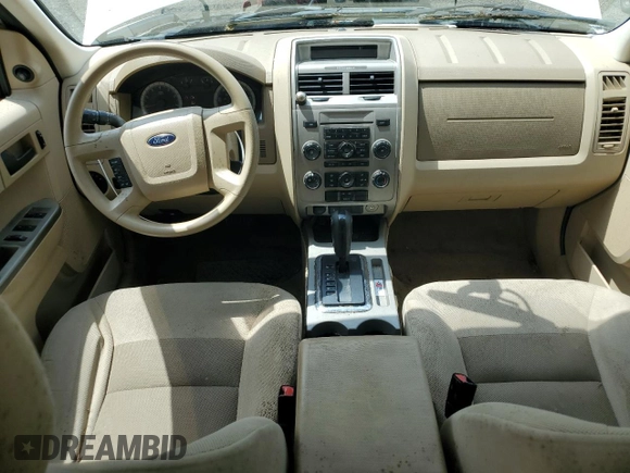 2008 Ford Escape XLT with VIN 1FMCU93108KA90367, listed as a Copart auction lot 60464585 with 205,566 mi miles and Clean title. Bid and sale history available at DreamBid. Image 8.