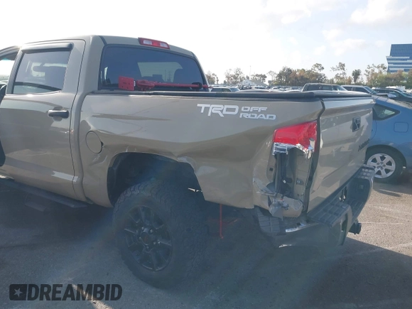 2017 Toyota Tundra 2WD SR5 with VIN 5TFEY5F17HX225871, listed as a IAAI auction lot 41954311 with 125,917 mi miles. Bid and sale history available at carsss.com. Image 6.