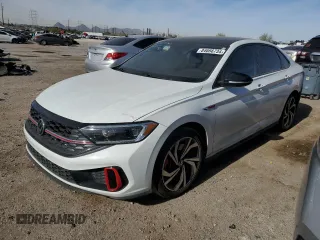 2022 Volkswagen Jetta GLI Autobahn z VIN 3VW2T7BU0NM011171, wystawiony jako Copart lot #84666734 z przebiegiem 63 004 mil mil oraz Szkoda całkowita • Salvage title. Historia ofert i sprzedaży dostępna na DreamBid. Obrazek 1.