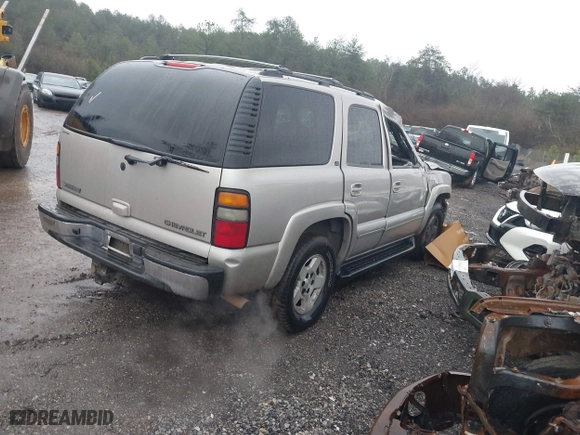 2004 Chevrolet Tahoe LT with VIN 1GNEC13Z24R160211, listed as a IAAI auction lot 41465076 with 229,612 mi miles. Bid and sale history available at carsss.com. Image 4.