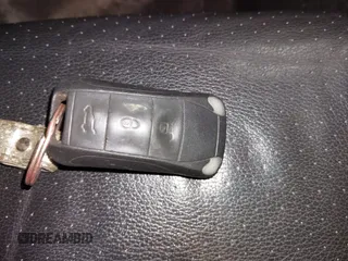 2008 Porsche Cayenne S z VIN WP1AB29P88LA36991, wystawiony jako IAAI lot #42019431 z przebiegiem 149 579 mil mil oraz . Historia ofert i sprzedaży dostępna na DreamBid. Obrazek 11.