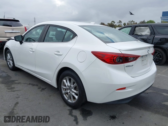 2016 Mazda 3 i Grand Touring z VIN 3MZBM1X78GM265081, wystawiony jako IAAI lot #42108064 z przebiegiem 38 633 mil mil oraz . Historia ofert i sprzedaży dostępna na DreamBid. Obrazek 3.