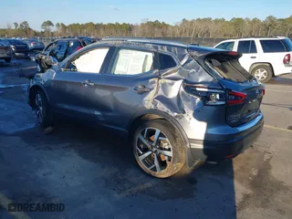 2022 Nissan Rogue Sport SL with VIN JN1BJ1CV7NW352440, listed as a IAAI auction lot 41395589 with 35,979 mi miles. Bid and sale history available at carsss.com. Image 3.