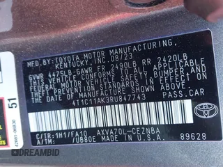 2024 Toyota Camry LE z VIN 4T1C11AK3RU847743, wystawiony jako IAAI lot #41886636 z przebiegiem 22 814 mil mil oraz . Historia ofert i sprzedaży dostępna na DreamBid. Obrazek 9.