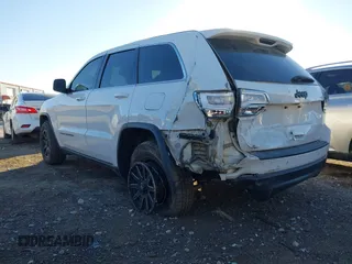 2017 Jeep Grand Cherokee Laredo with VIN 1C4RJEAG1HC903264, listed as a IAAI auction lot 40606675 with 144,106 mi miles. Bid and sale history available at carsss.com. Image 3.