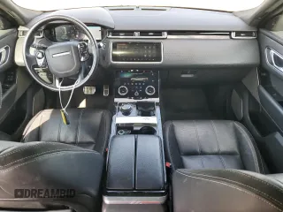2018 Land Rover Range Rover Velar R-Dynamic SE z VIN SALYL2RX7JA773283, wystawiony jako Copart lot #53915005 z przebiegiem 79 396 mil mil oraz Szkoda całkowita • Salvage title. Historia ofert i sprzedaży dostępna na DreamBid. Obrazek 8.