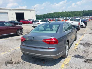 2016 Volkswagen Passat S с VIN 1VWAS7A3XGC008984, выставлен на аукционе IAAI как лот 42578188 с пробегом 167 585 миль миль и . История ставок и продаж доступна на DreamBid. Изображение 4.