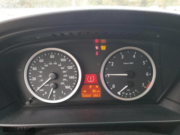 2005 BMW 5 Series 530i with VIN WBANA73565B814472, listed as a Copart auction lot 43990365 with 102,648 mi miles and Salvage Title. Bid and sale history available at carsss.com. Image 9.