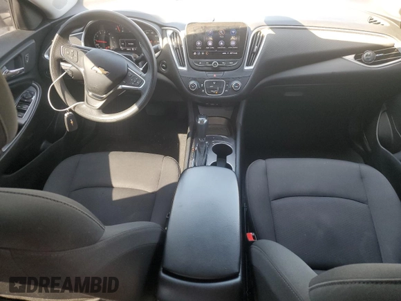 2019 Chevrolet Malibu LS z VIN 1G1ZB5ST5KF174337, wystawiony jako Copart lot #49485985 z przebiegiem 130 481 mil mil oraz Szkoda całkowita • Salvage title. Historia ofert i sprzedaży dostępna na DreamBid. Obrazek 8.