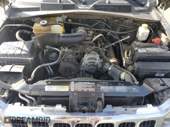 2005 Jeep Liberty Limited with VIN 1J4GK58K75W566683, listed as a Copart auction lot 85632304 with 113,774 mi miles and Clean Title. Bid and sale history available at carsss.com. Image 12.