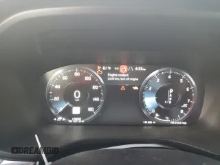 2018 Volvo XC60 Momentum with VIN YV4102RK9J1018266, listed as a Copart auction lot 80451614 with 126,082 mi miles and Salvage Title. Bid and sale history available at DreamBid. Image 9.