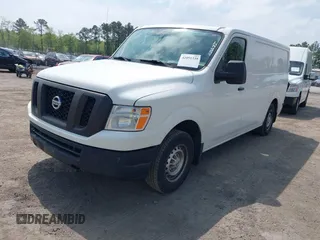 2018 Nissan NV Cargo S z VIN 1N6BF0KM7JN808869, wystawiony jako IAAI lot #42091339 z przebiegiem 242 385 mil mil oraz . Historia ofert i sprzedaży dostępna na DreamBid. Obrazek 17.