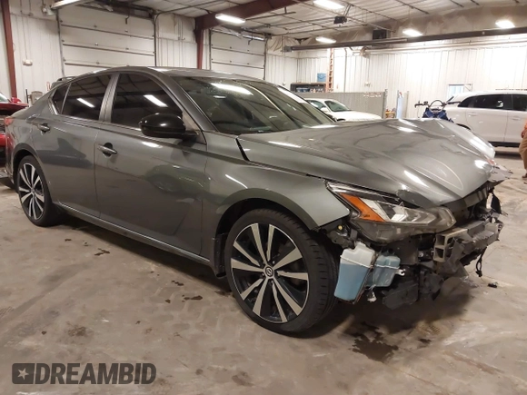 2019 Nissan Altima SR with VIN 1N4BL4CV6KC186522, listed as a IAAI auction lot 41773234 with 95,654 mi miles and . Bid and sale history available at DreamBid. Image 1.
