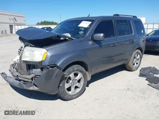 2012 Honda Pilot EX-L with VIN 5FNYF3H59CB015301, listed as a IAAI auction lot 41733029 with 365,345 mi miles. Bid and sale history available at carsss.com. Image 17.