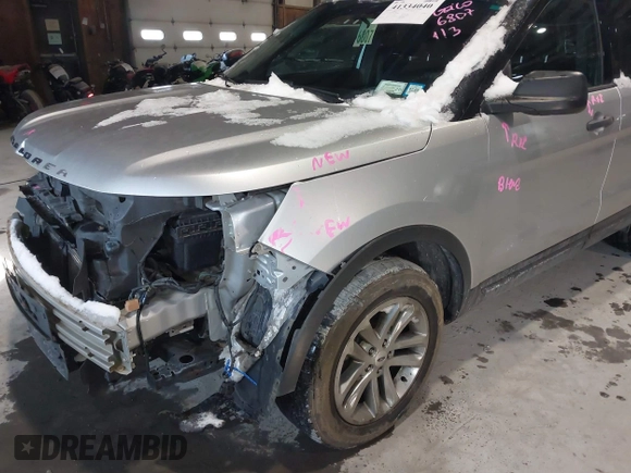 2017 Ford Explorer with VIN 1FM5K8BH0HGC03941, listed as a IAAI auction lot 41334040 with 111,585 mi miles and . Bid and sale history available at DreamBid. Image 17.