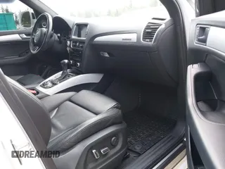 2017 Audi Q5 Premium Plus z VIN WA1M2AFP3HA085759, wystawiony jako IAAI lot #42561637 z przebiegiem 77 515 mil mil oraz . Historia ofert i sprzedaży dostępna na DreamBid. Obrazek 5.