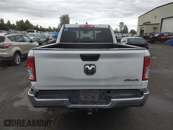 2019 Ram 1500 Tradesman z VIN 1C6SRFCT2KN621955, wystawiony jako Copart lot #74845524 z przebiegiem 123 786 mil mil oraz Szkoda całkowita • Salvage title. Historia ofert i sprzedaży dostępna na DreamBid. Obrazek 6.